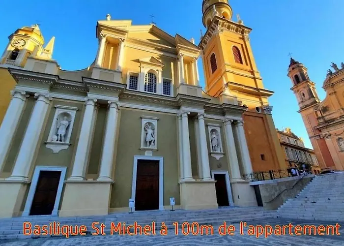 Апартаменты Menton, Centre Historique, Vue *