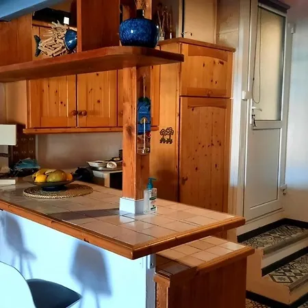 Menton, Centre Historique, Vue Appartement